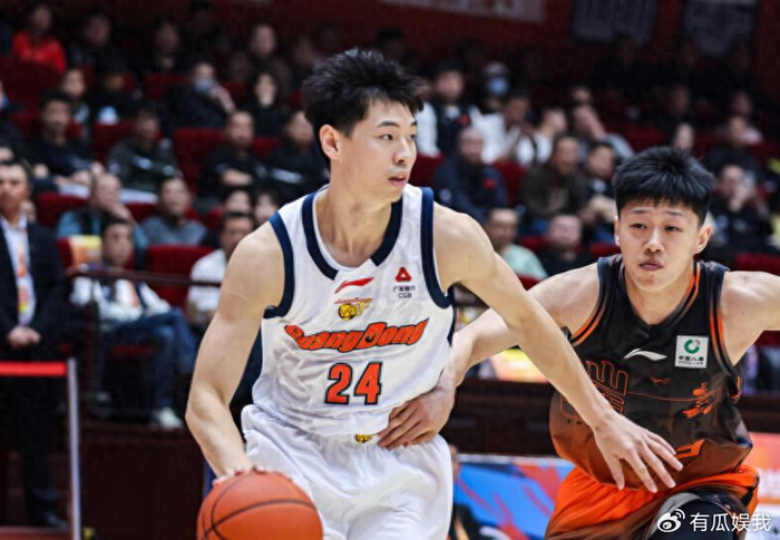 半岛体育在线网站-CBA积分榜最新排名出炉！广东输球跌至第6：深圳第3辽宁第10|广东队|山东队|季后赛|客场|广东男篮_新浪体育_新浪新闻