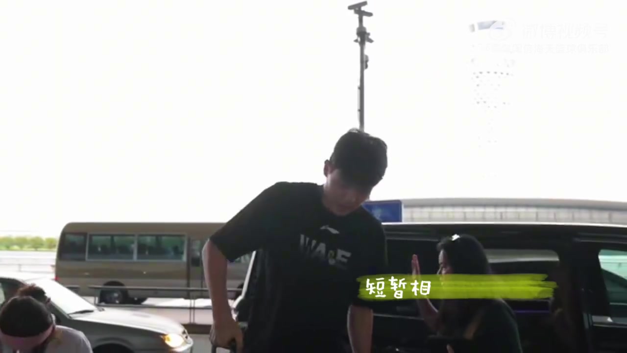 体育直播-短暂相聚，再次启程！瀚森，继续向前奔赴热爱吧